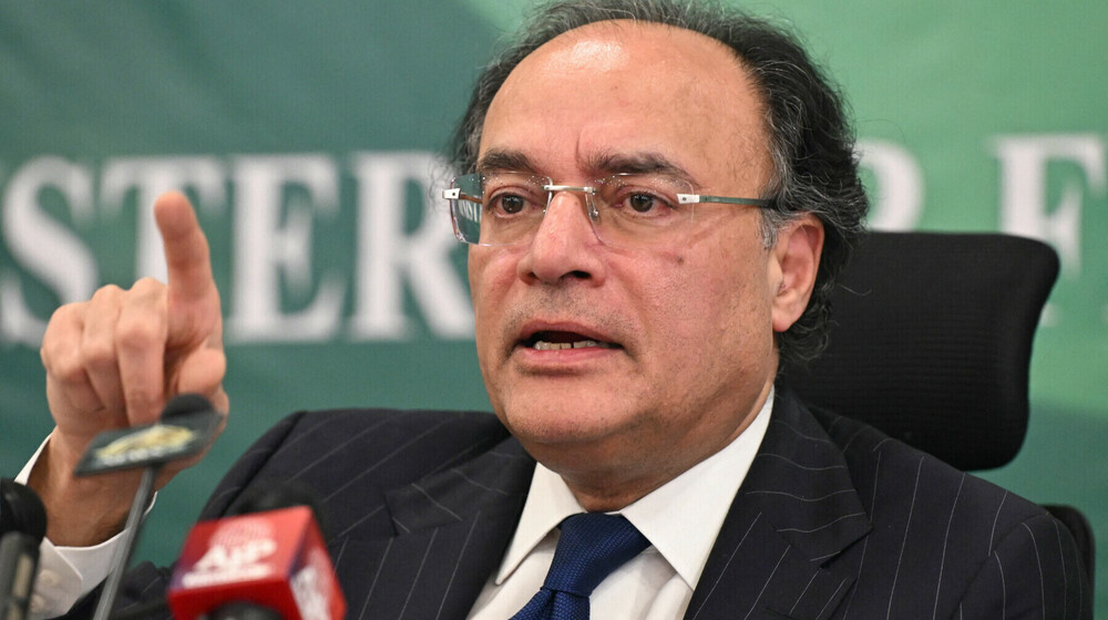 Finance Minister Assured UAE Will Roll Over Deposit With out Points